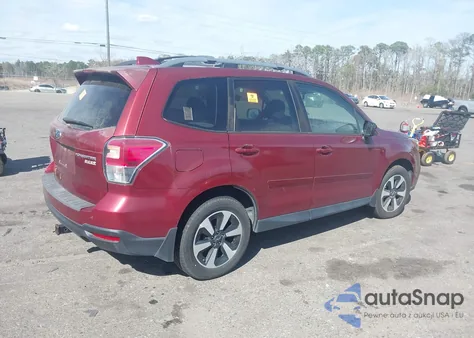 2017 Subaru Forester 2.5I Premium z USA, uszkodzony, nr VIN JF2SJAEC6HH462883